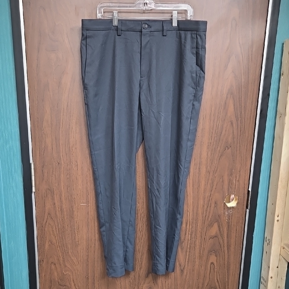 Men's Classic Slim Dress Pants - Black